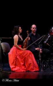 72223_214295848722834_1059318884_n